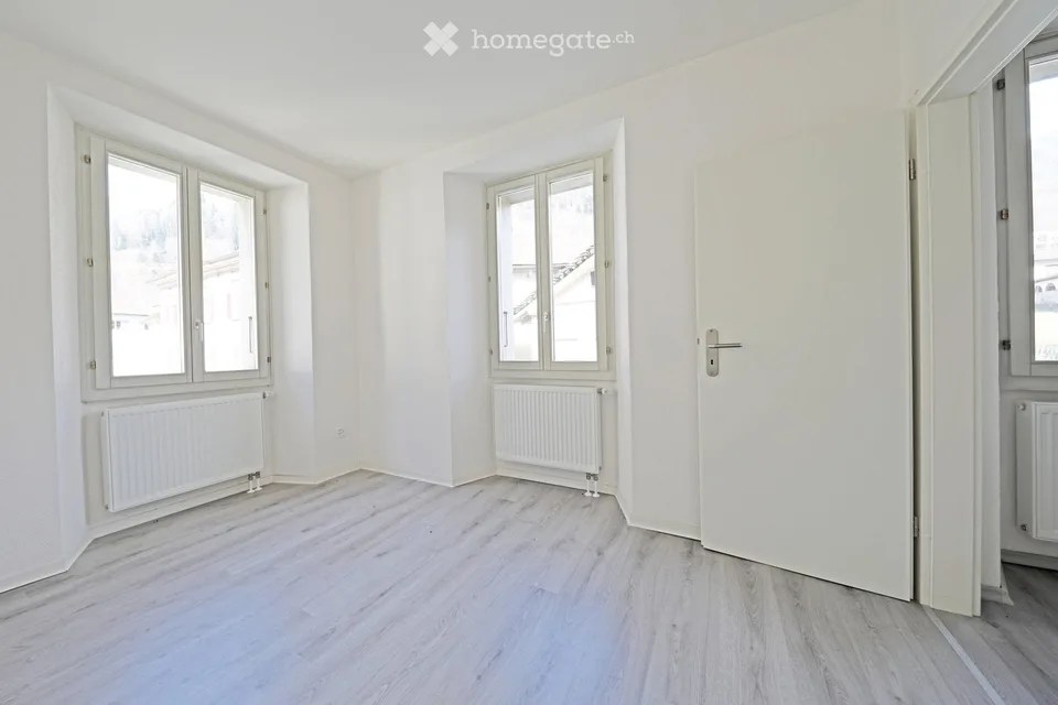 Rendite 9%, Mehrfamilienhaus, teilrenoviert mit 6 Wohnungen, im Zentrum von Faido TI