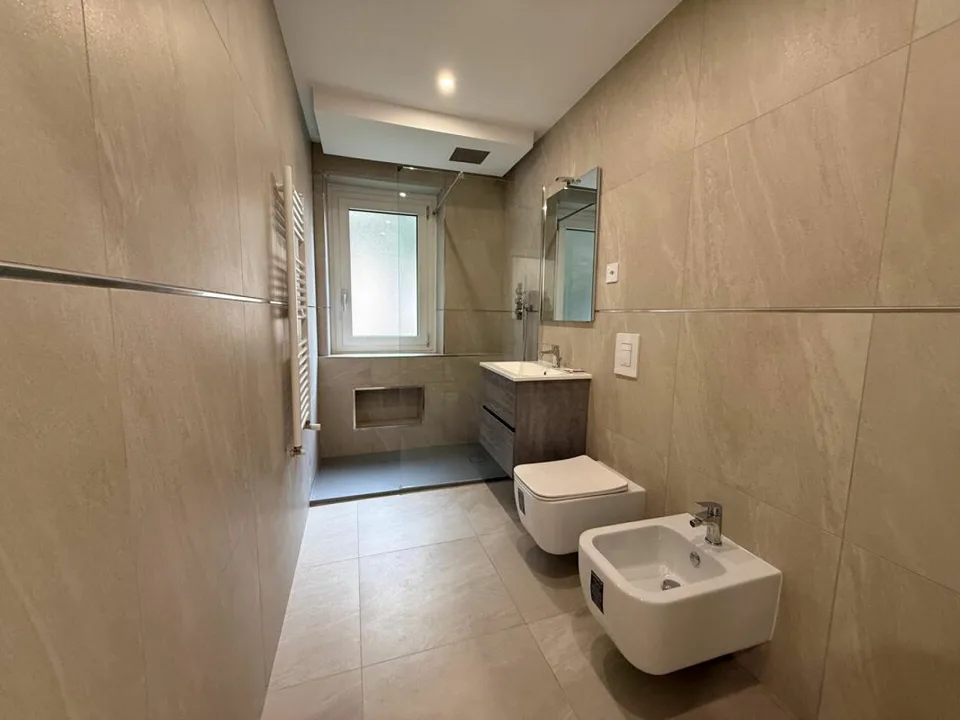 MASSAGNO - 3,5 PIÈCES RÉNOVÉS FINEMENT - JARDIN PRIVÉ – photo 6 sur 12