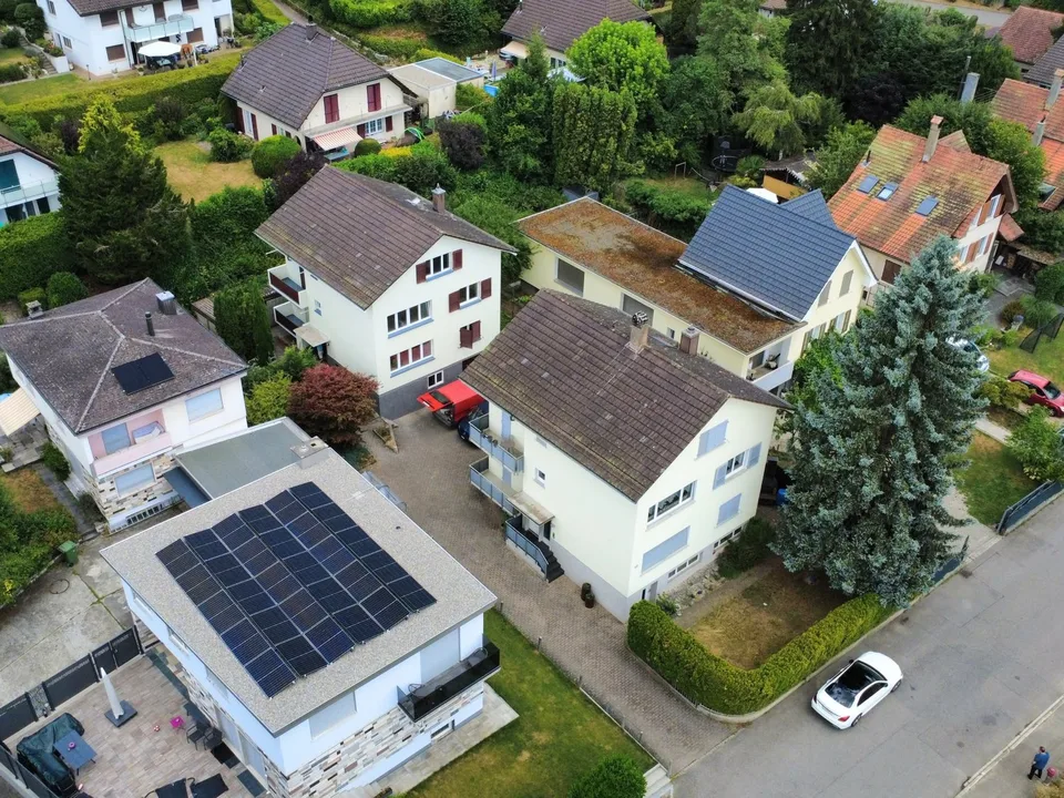 Due case multifamiliari a Grenchen – investimento di capitale attraente con rendita netta del 5,3%