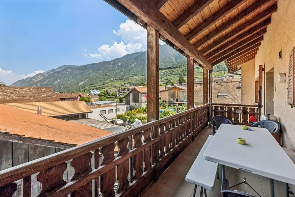 Appartement de 4,5 pièces avec mezzanine et galetas - Saxon village – photo 6 sur 10