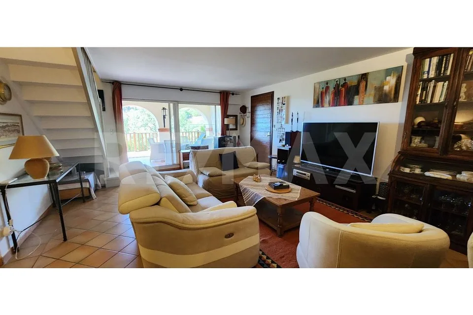 Attraktive 5-Zimmer-Maisonette-Wohnung in Sainte-Maxime Côte d'Azur