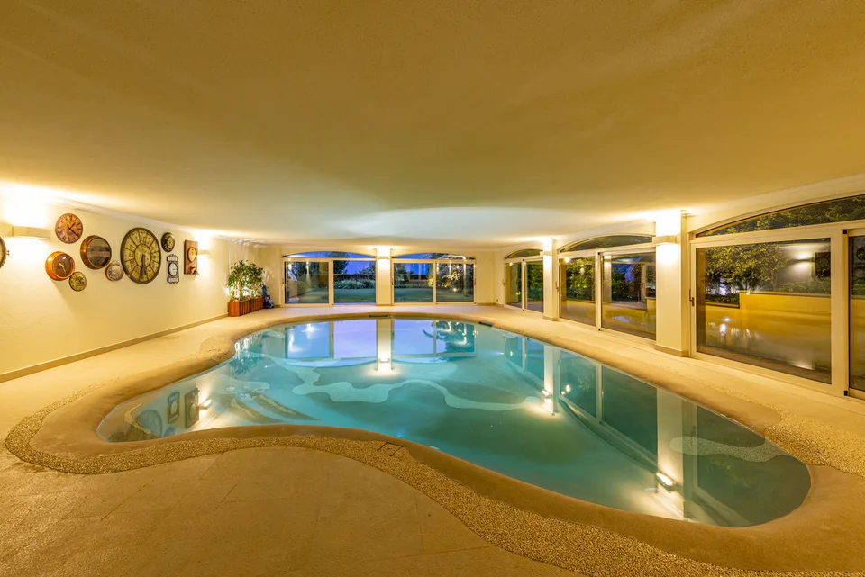 Villa Sissi | Una proprietà esclusiva sulle colline di Porza – Foto 13 von 13