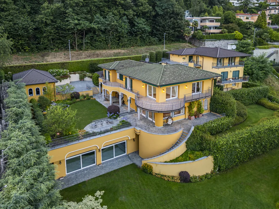 Villa Sissi | Una proprietà esclusiva sulle colline di Porza – Foto 12 von 13