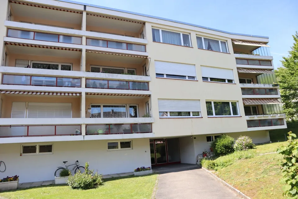 Ruhig. Am Waldrand. In bevorzugtem Quartier. Ihr neues Zuhause?
