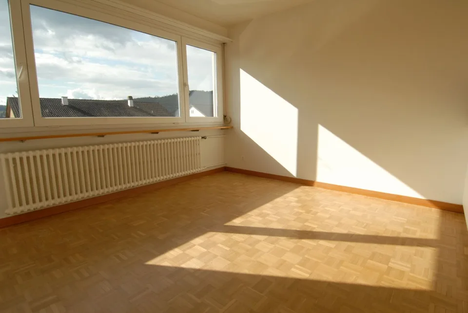 Ruhig. Am Waldrand. In bevorzugtem Quartier. Ihr neues Zuhause?