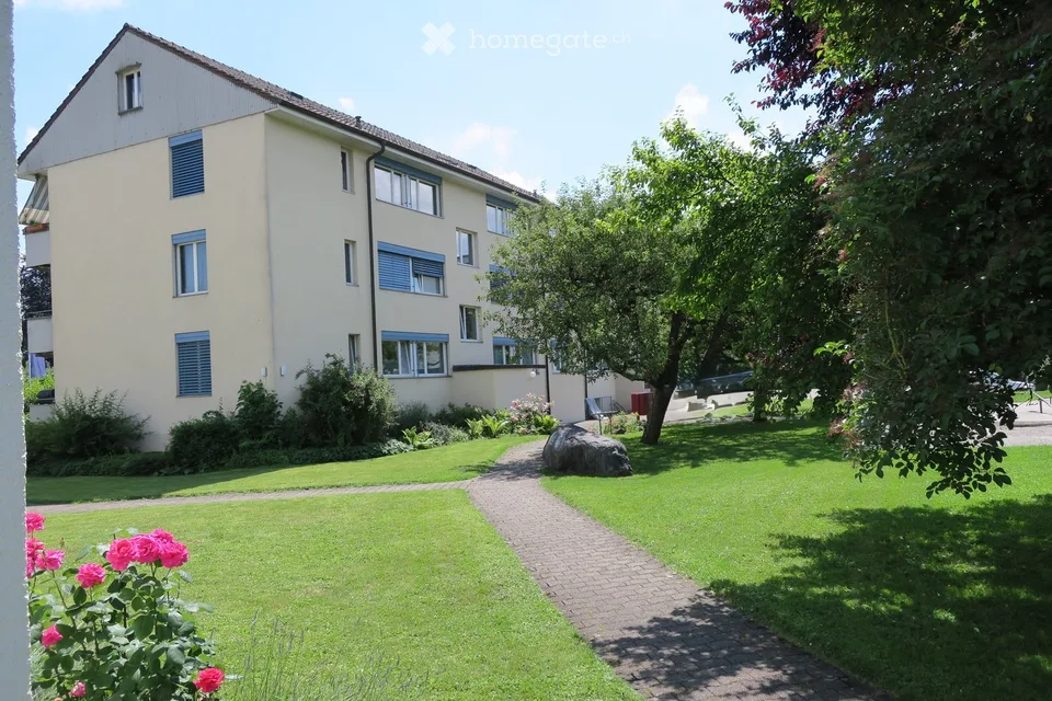 Appartement temporaire 4 pièces à Dietlikon (jusqu'au 31.03.2027)