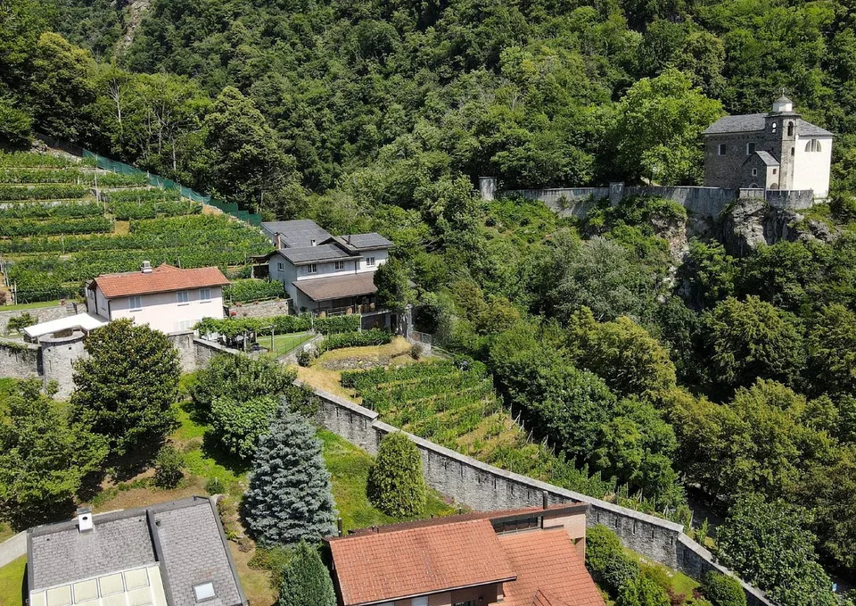 PRODUCTION ET ACCUEIL DANS UN EMPLACEMENT IDÉAL
