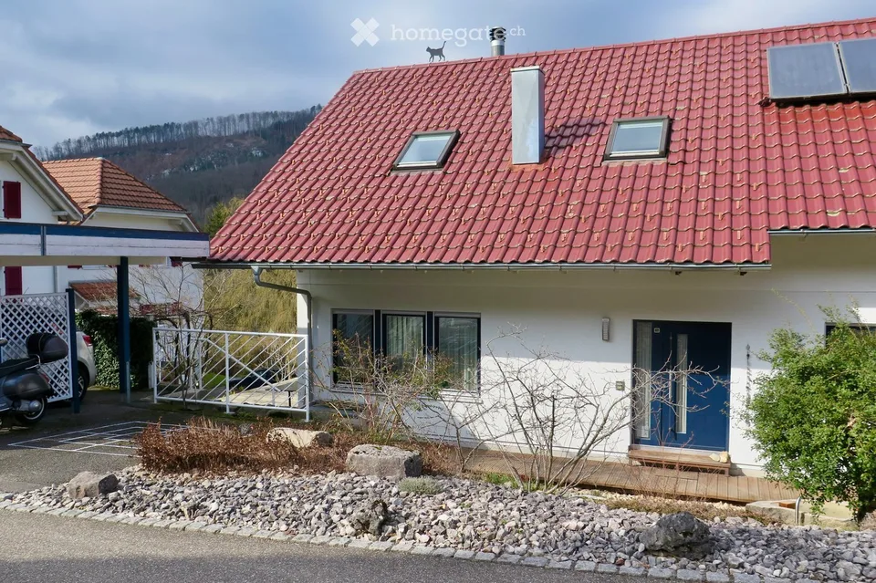 Grosszügiges 6.5-Zimmer-Einfamilienhaus in Grellingen