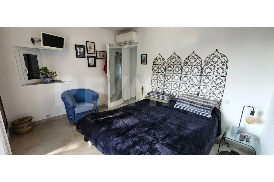 Attraktive, renovierte 8-Zimmer-Villa mit Meerblick und Pool in Les Issambres Côte d'Azur