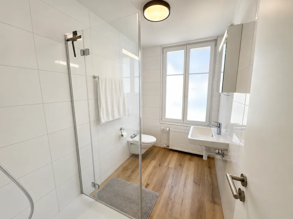 Appartamento luminoso, moderno di 3,5 locali con molto comfort abitativo