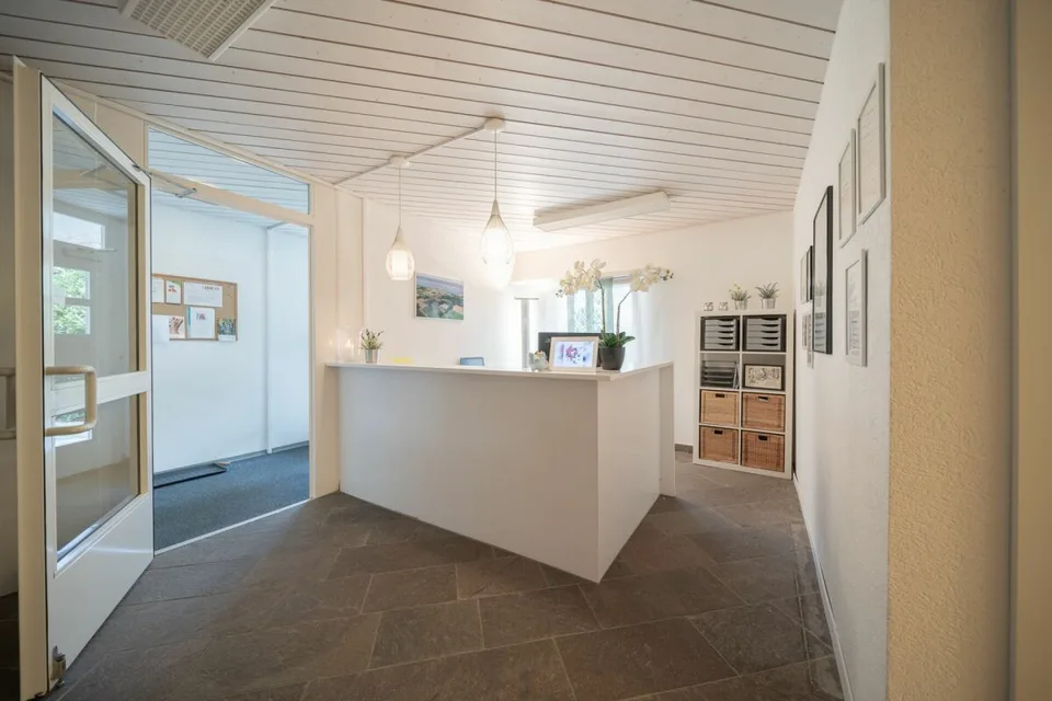 100m² Commerciale, Studio o Ufficio