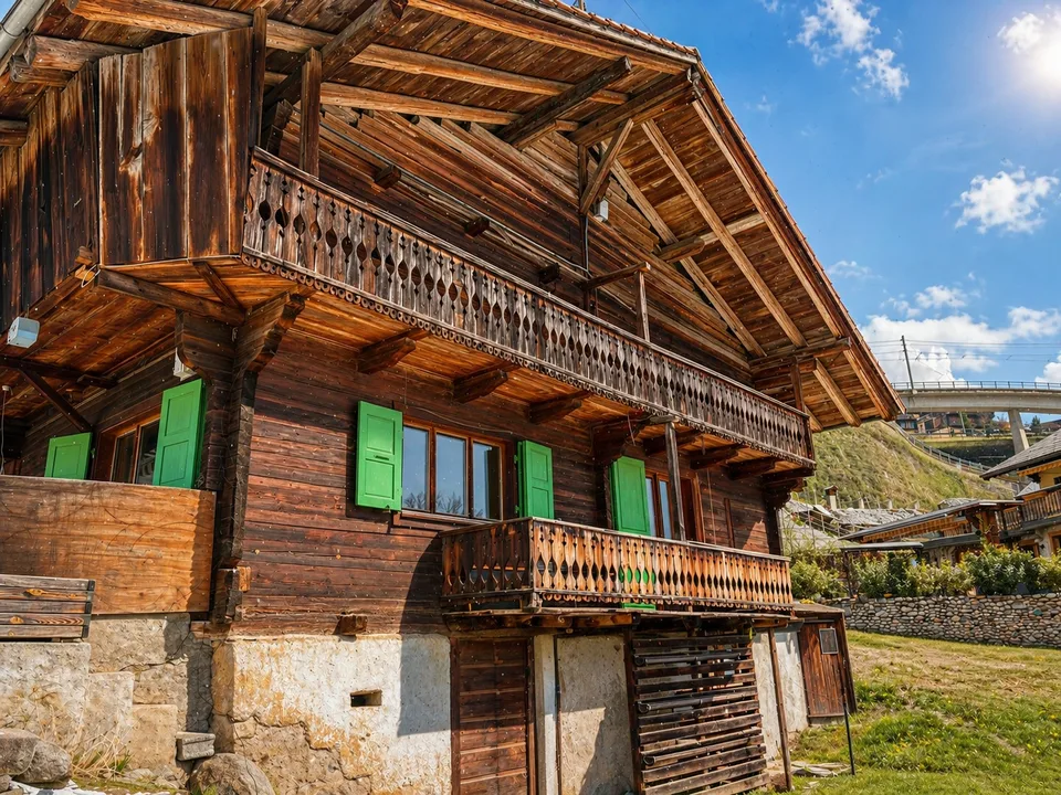 À vendre ? Chalet à rénover avec fort potentiel de développement à Troistorrents | CHF 390'000.?