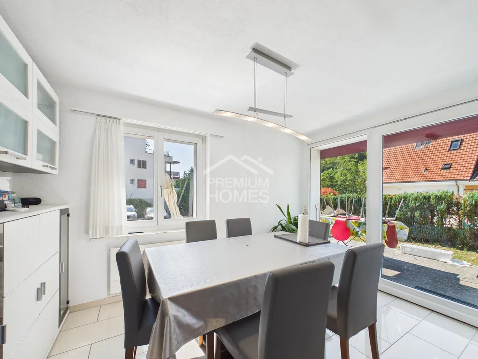 Familienhaus mit grosszügigem Grundstück
