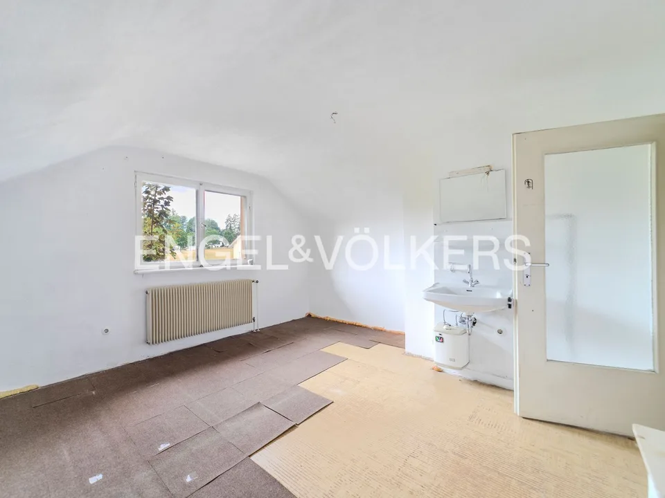 Maison mitoyenne à rénover – photo 10 sur 13