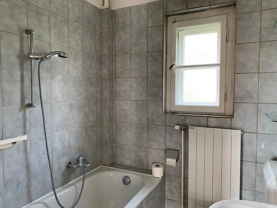 Einfamilienhaus mit 4 Zimmern und Garten – Foto 6 von 13