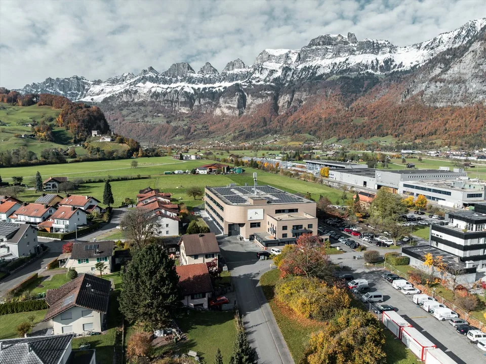 Attraktive Teilflächen in Industrie- und Gewerbehalle in Flums