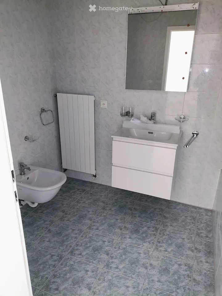 Prachtvolle Wohnung mit Seeblick – Foto 3 von 5