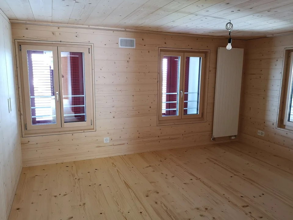 Moderne Maisonette-Wohnung mit sonnigem Balkon in Herisau