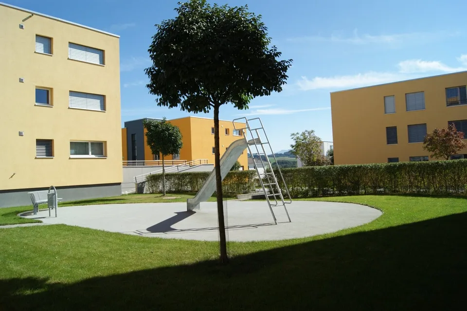 Schöne 4.5 Zimmerwohnung in Wünnewil !