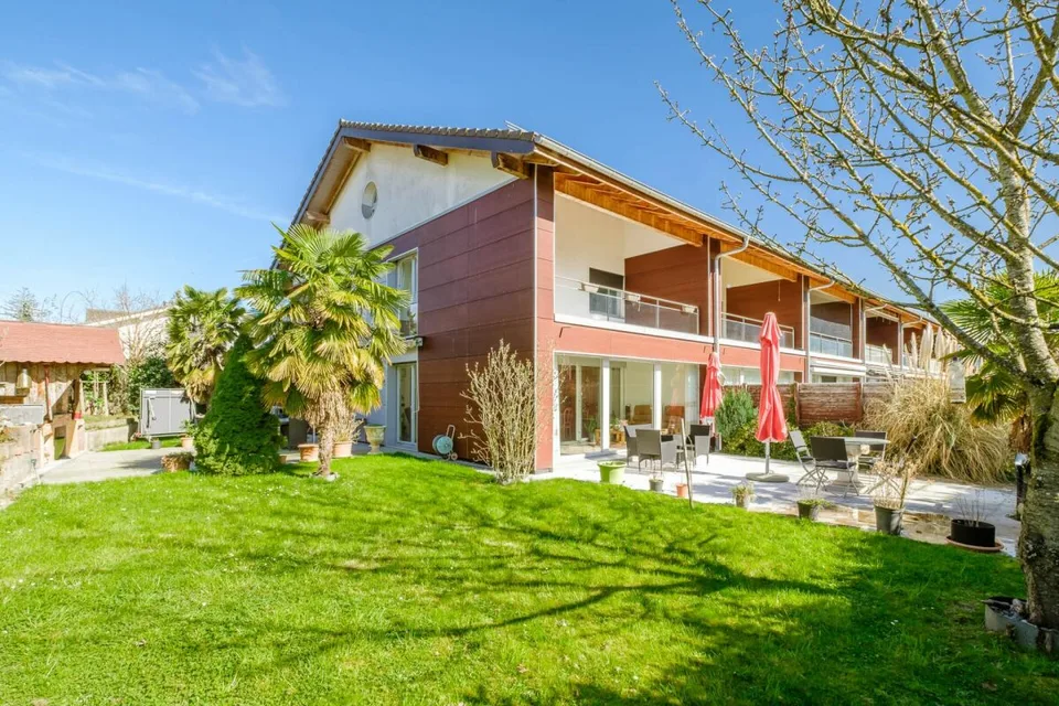 Villa d'angle avec jardin de 300 m² - 4 chambres