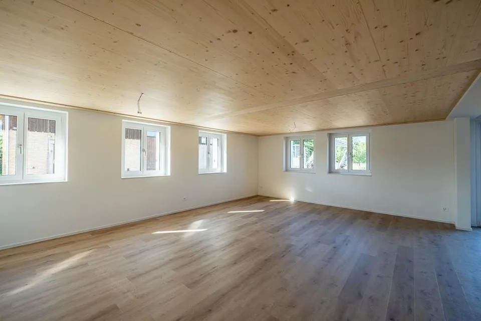 Moderne 3.5-Zi. Neubauwohnung mit hochwertigem Ausbaustandard