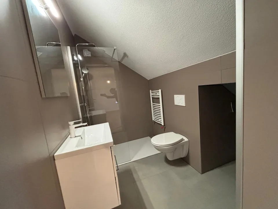 Geräumige 5-Zimmer-Wohnung in Aarwangen
