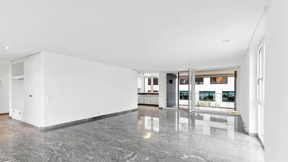 Habitation moderne avec un standard de finition de haute qualité
