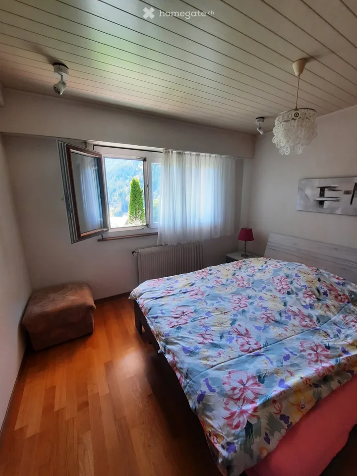 Charmant appartement meublé de 2 pièces avec TV et Internet