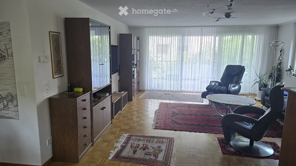 Moderne 4.5-Zimmer-Oase nahe dem Vierwaldstättersee