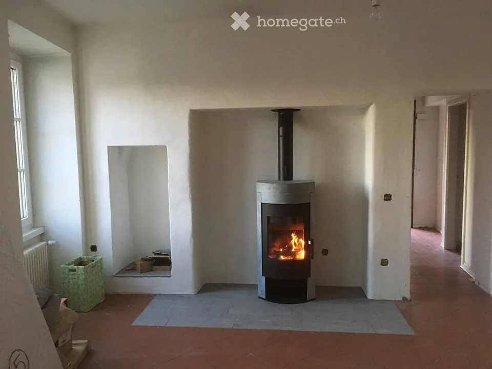Affascinante casa storica in affitto a Bruzella – 9 locali con vista e charme ticinese