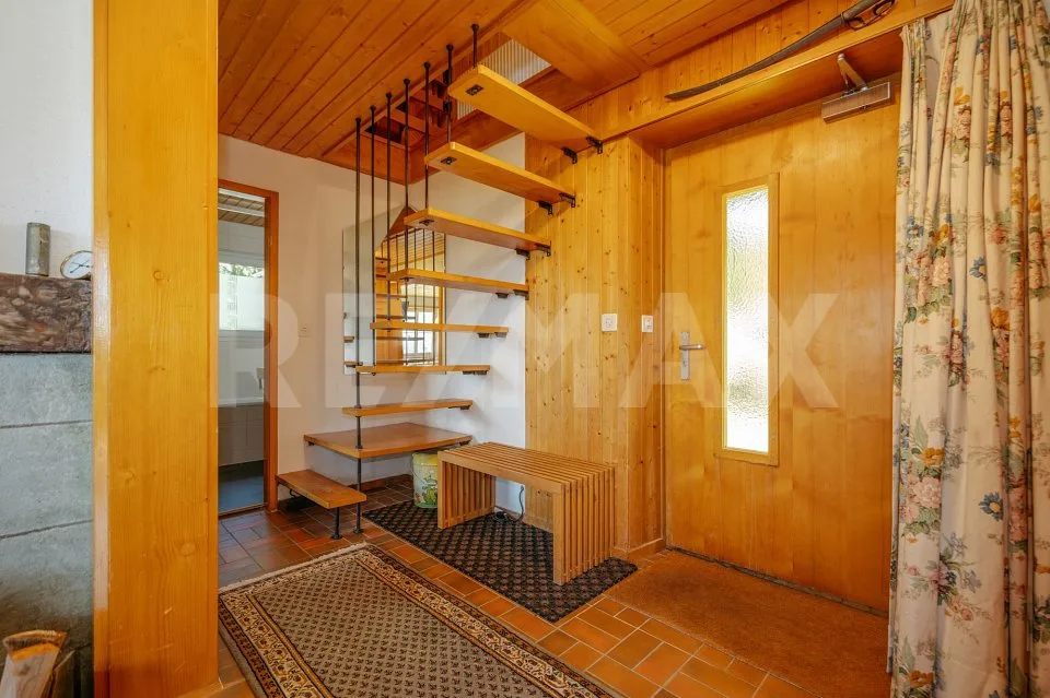 Die Berge vor Augen, den See zu Füssen - Ferienchalet mit 4.5 Zimmern und zusätzlichem Studio