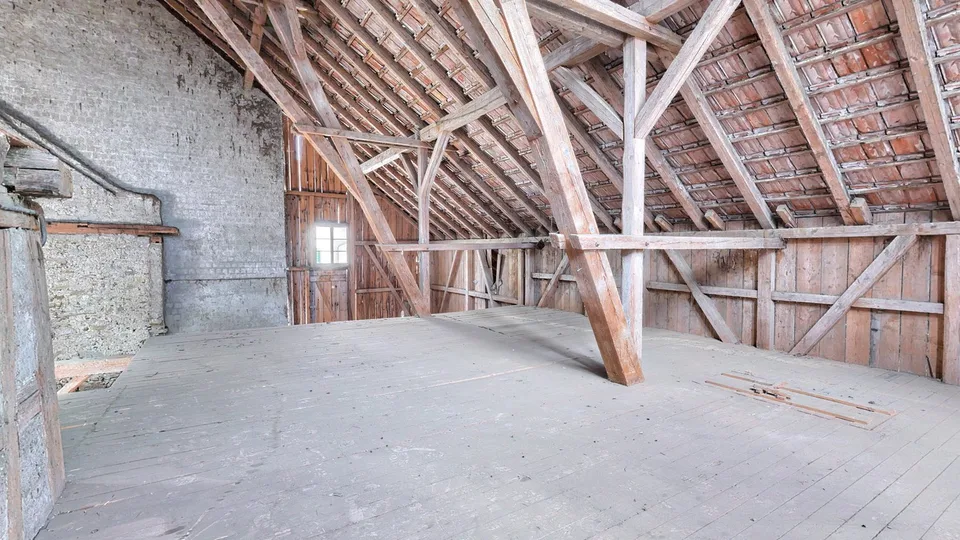 Interessante proprietà rurale a Buchberg SH con riserva di terreno edificabile – foto 11 di 15
