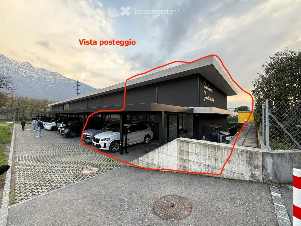 Villetta a schiera di 5.5 locali con piscina - da agosto '26