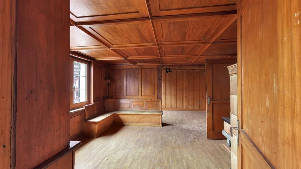 Buchberg SH: Casa colonica con riserva di terreno edificabile attraente
