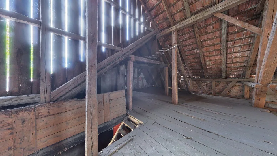 Buchberg SH: Bauernhaus mit attraktiver Baulandreserve – Foto 15 von 17