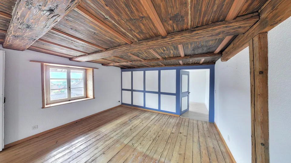 Buchberg SH: Bauernhaus mit attraktiver Baulandreserve – Foto 9 von 17