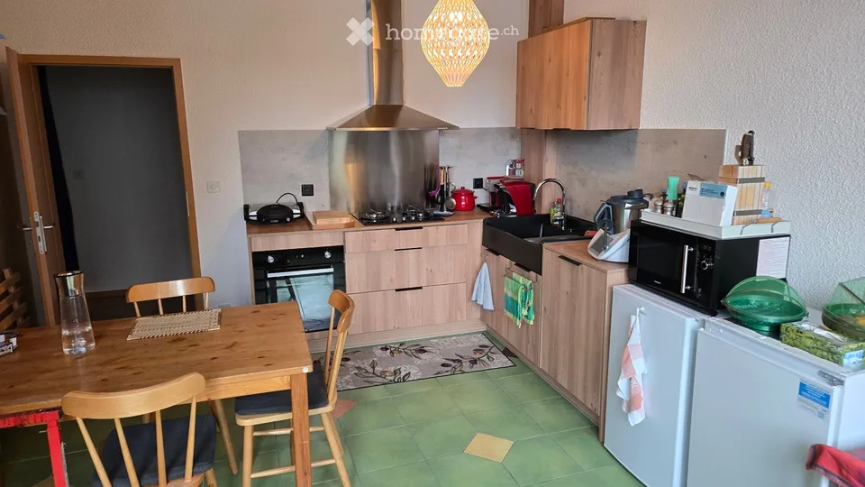 Geräumiges und ruhiges Gästezimmer
