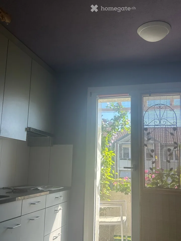 Camera arredata a Meilen in affitto – CHF 900.– / mese