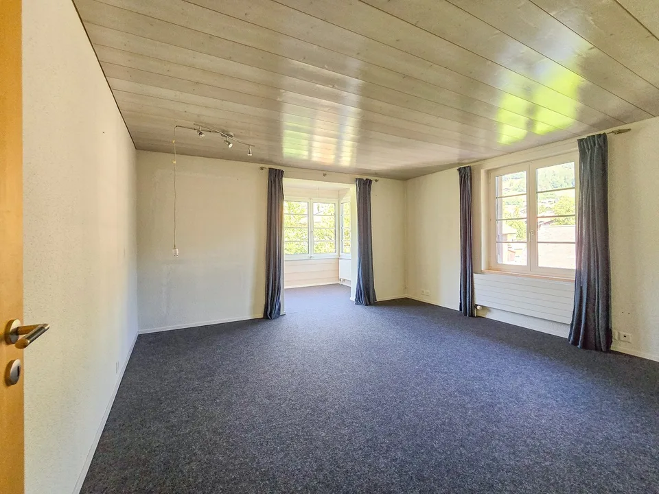 12 Room Residential House – photo 13 of 30