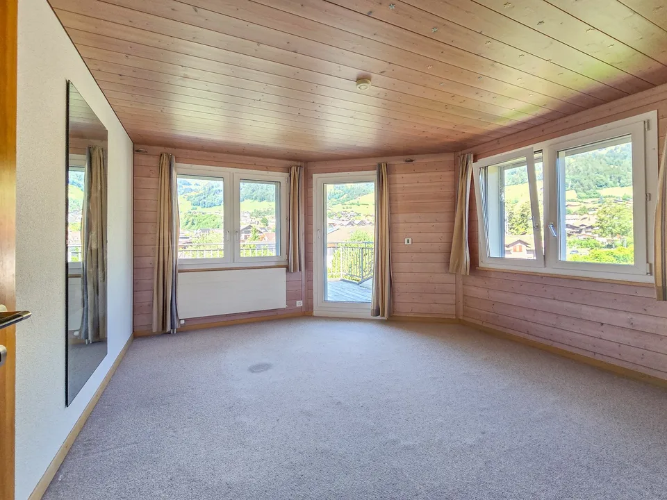 12 Room Residential House – photo 20 of 30