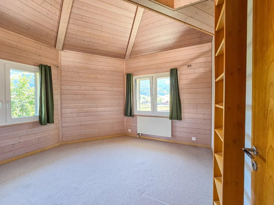 12 Room Residential House – photo 26 of 30