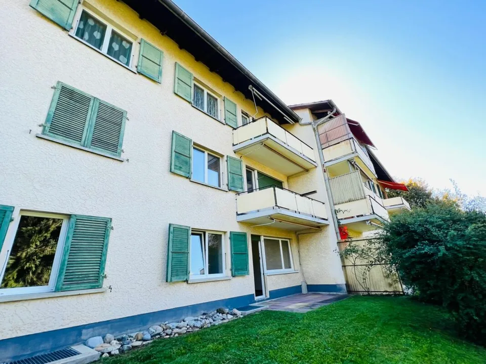 4-Zimmerwohnung - Balkon mit Blick aufs Stockhorn