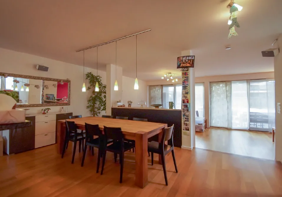 5½ ZIMMER-HAUS IN ZOLLIKOFEN (BE), MÖBLIERT, TEMPORÄR – foto 3 di 30