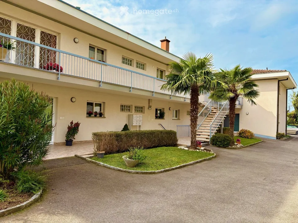 Helles 3,5-Zimmer-Apartement mit Garten ca. 200m2