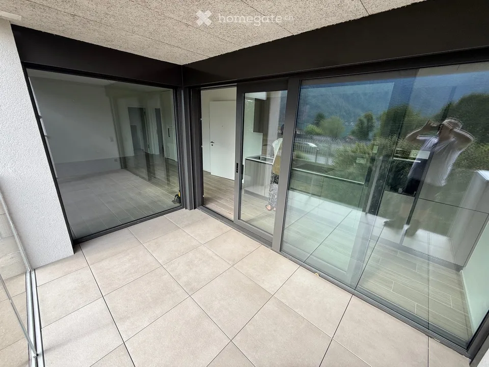 Affittasi - vendesi appartamento vista lago