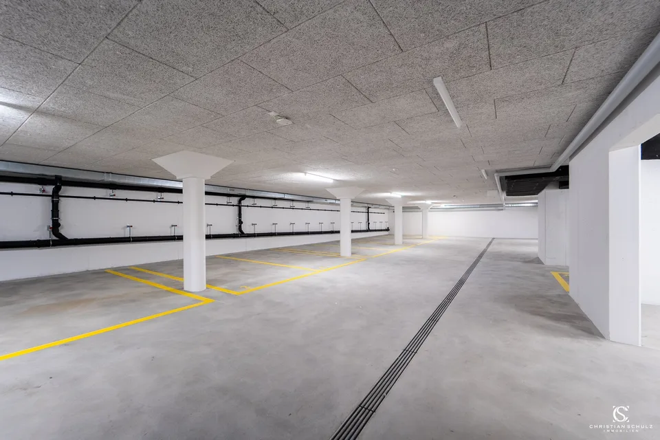 Kleiner Tiefgaragenstellplatz nur wenige Minuten vom Bahnhof entfernt
