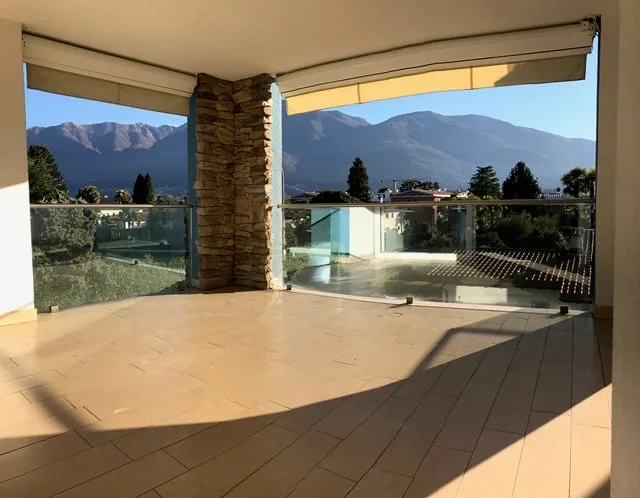ASCONA - AFFITTASI ATTICO DUPLEX DI 7 LOCALI