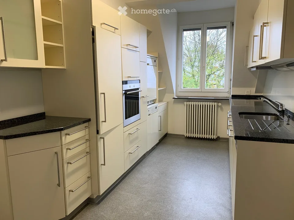 Incantevole appartamento di 4.5 locali su Bolleystrasse a Zurigo