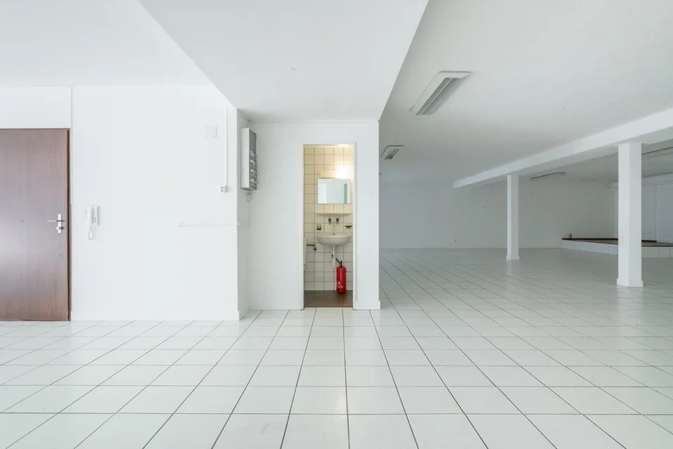 Gewerbefläche in Riehen zu vermieten (218 m2)