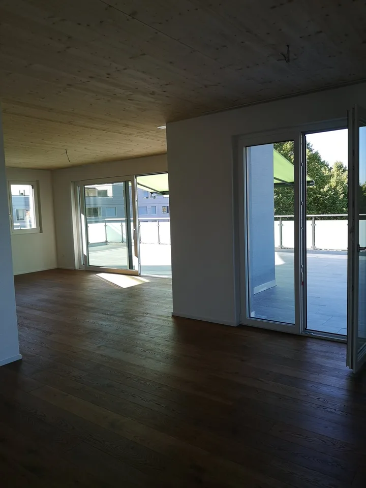 Appartement moderne 3.5 pièces avec terrasse et vue